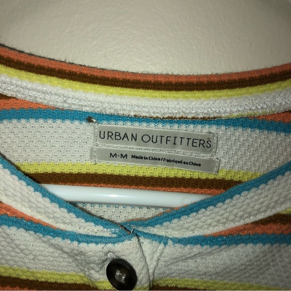 Urban Outfitters Textured Striped Quarter Button Short Sleeve Top - Picture 2 of 4